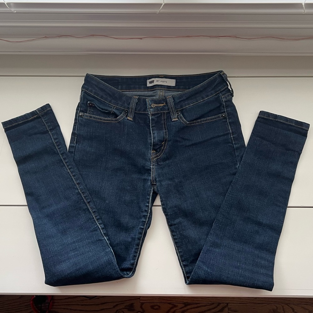 Levi’s dark wash jeans